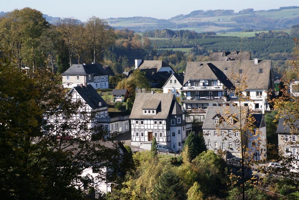 Zur Fredeburg Hotel ชมาลเลนแบร์ก ภายนอก รูปภาพ